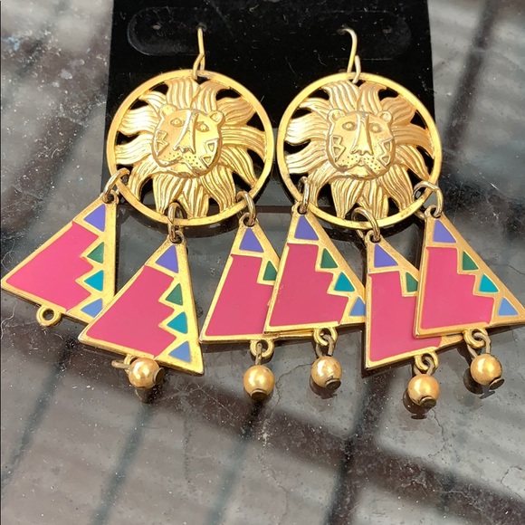 Vintage Jewelry - Vintage BEREBI Lion dangle Earrings